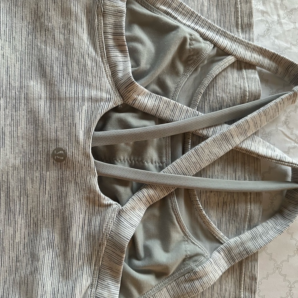 Lululemon Tank - Picture 5 of 7
